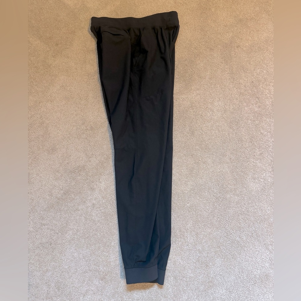 Lululemon ABC Joggers in black, size medium
